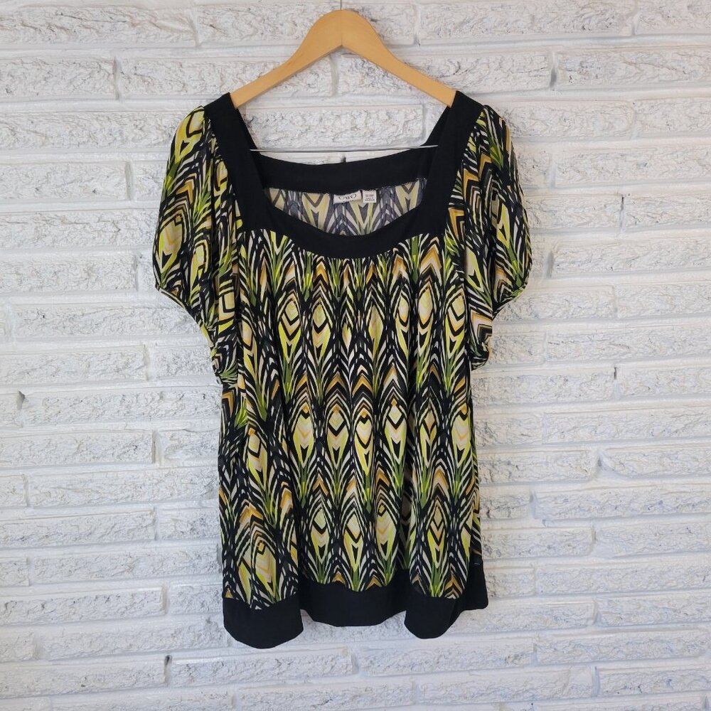 Cato Plus Size Top Blouse 26W 28W Green Geometric Square Neck Stretchy GEO159E